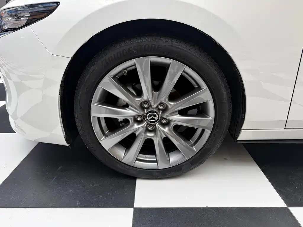 Mazda 3 Axela 2.0 L Auto Quality Elegant