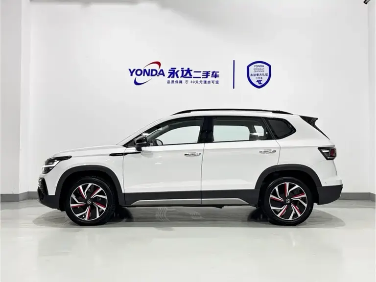 Volkswagen Tharu 300 TSI 2 WD Moon Supreme