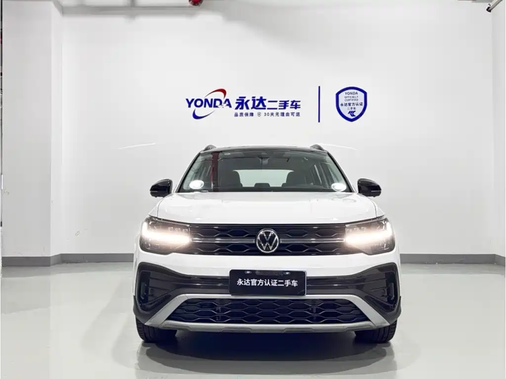 Tharu 300 TSI 2 WD Moon Supreme