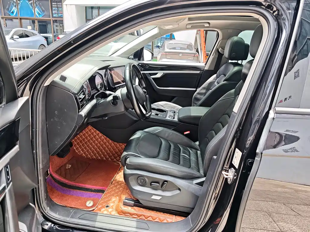 Touareg 2.0 TSI Navigator CN-VI