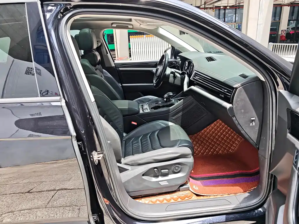 Touareg 2.0 TSI Navigator CN-VI