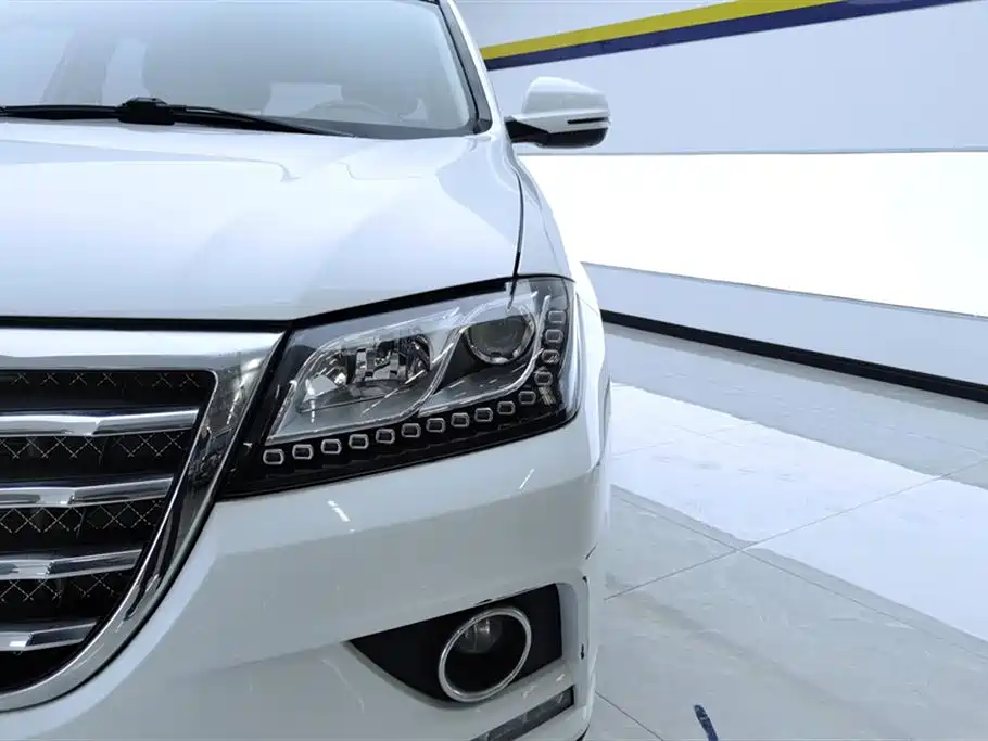 Haval H2 哈弗H2 2016款 红标 1.5 T 手动两驱精英型