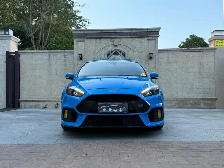 Ford Focus (Import) 2.3 T RS Track