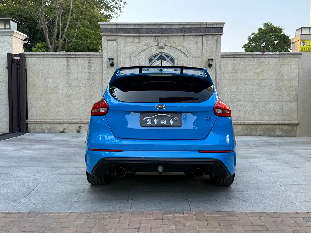 Focus (Import) 2.3 T RS Track