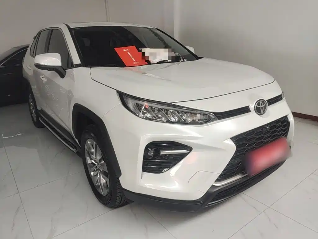 Wildlander 2.0 L CVT 4 WD Luxury