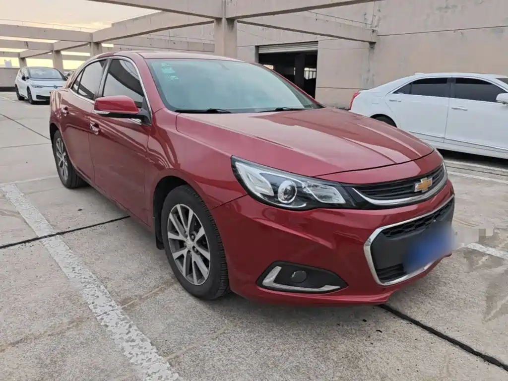 Malibu 2.0 L Auto Luxury