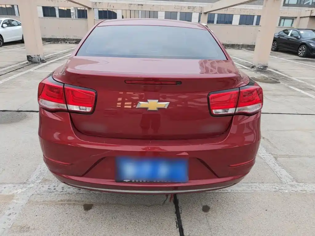 Malibu 2.0 L Auto Luxury