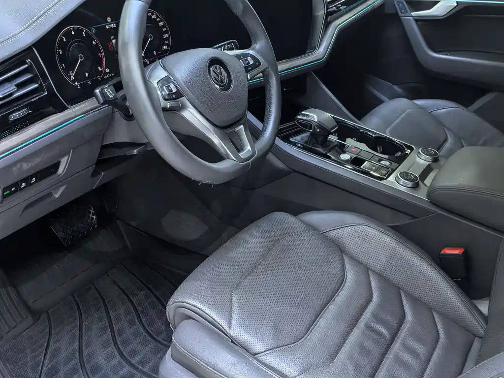 Touareg 3.0 TSI Sharp Edge CN-VI