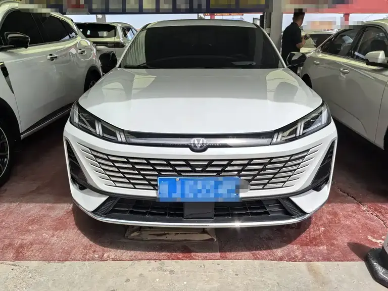 Changan Eado 逸动 2026款 第四代 1.5 T 500 Bar 智享型