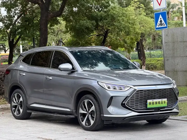 BYD Song PLUS NEV DM-i 110 KM Flagship PLUS 5 G