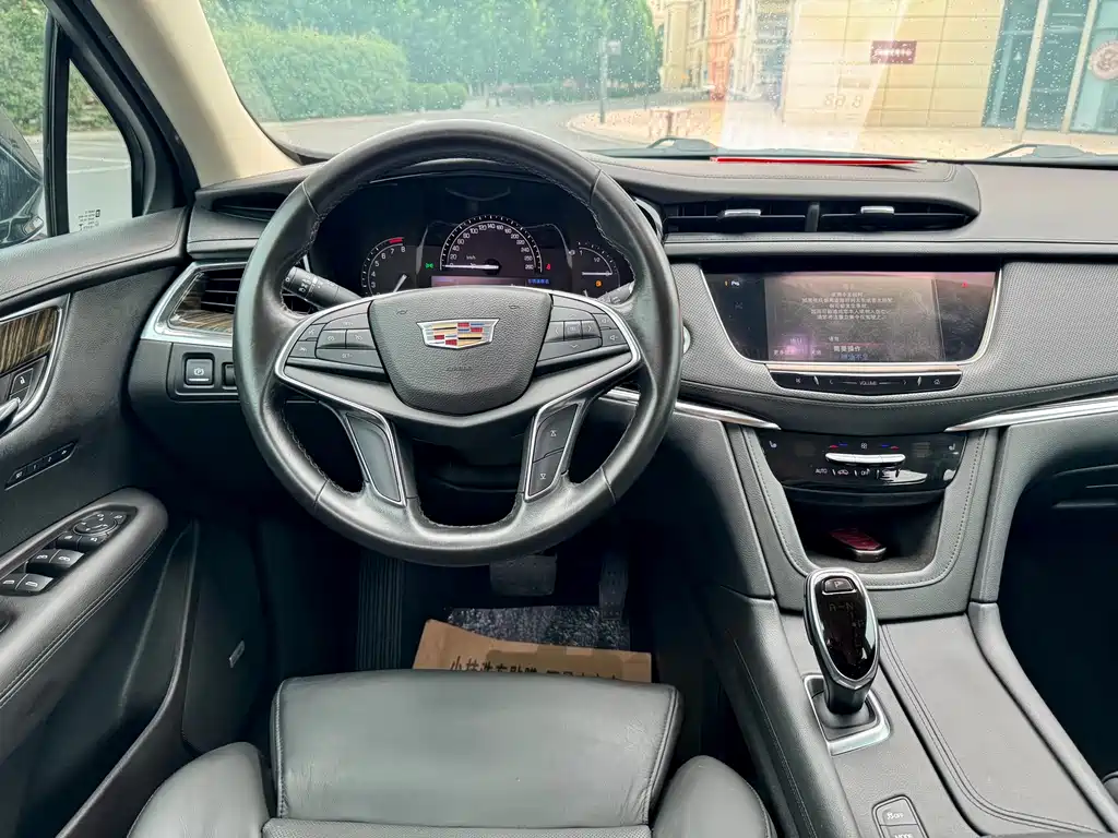 Cadillac XT5 28 T 4 WD Luxury