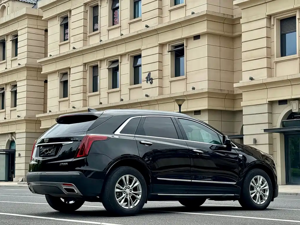 Cadillac XT5 2.0 T 2 WD Luxury