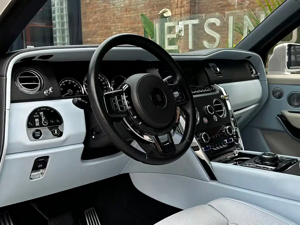 Cullinan 4-seat