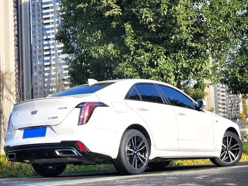 Cadillac CT4 28 T Luxury