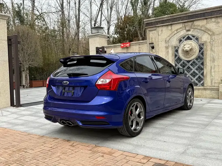Ford Focus (Import) 福克斯(进口) 2013款 2.0 T ST 标准版