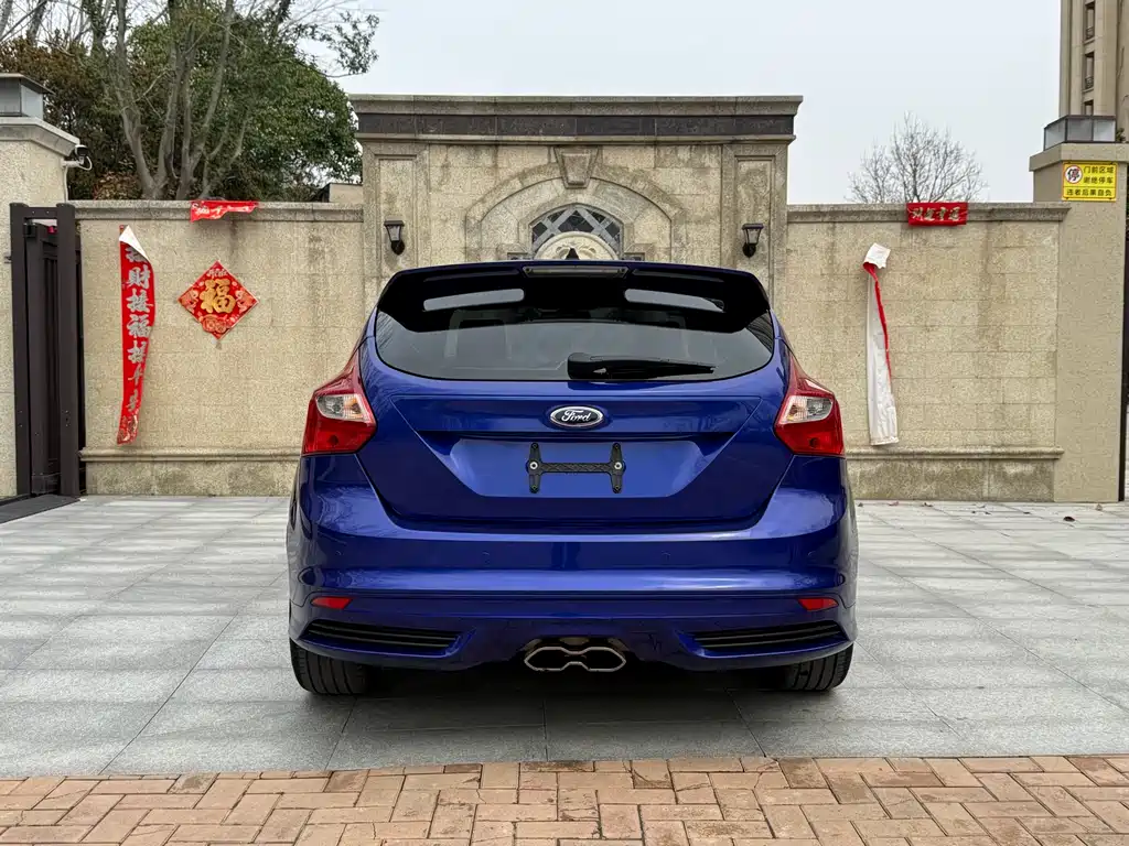 Focus (Import) 福克斯(进口) 2013款 2.0 T ST 标准版