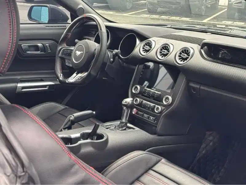 Mustang 2.3 L EcoBoost