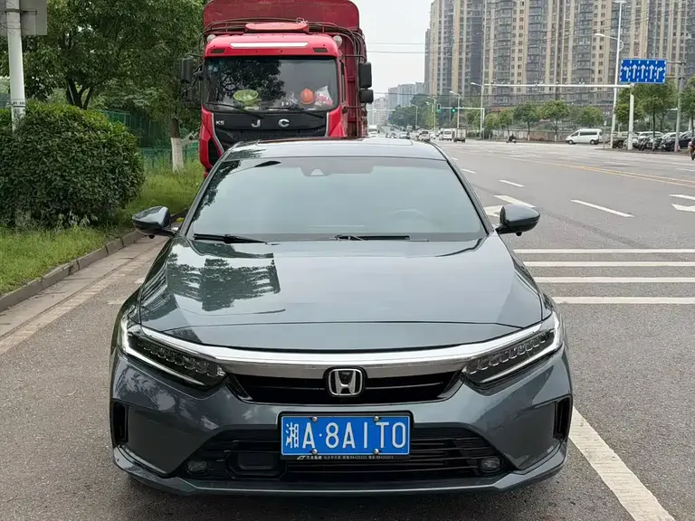 Honda Inspire 260 TURBO Refined