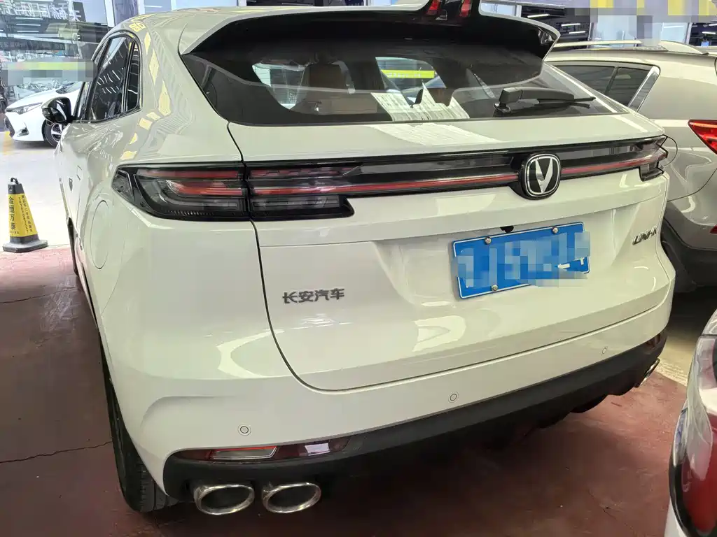 Changan UNI-K 2.0 T 2 WD Joy Style