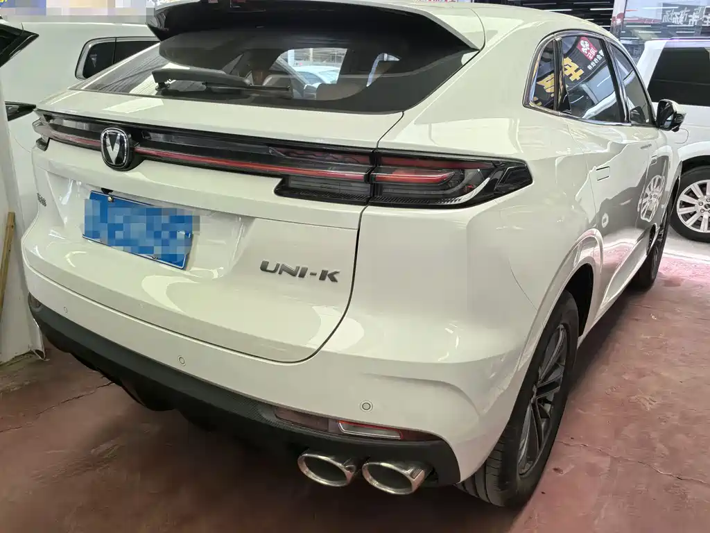 Changan UNI-K 2.0 T 2 WD Joy Style