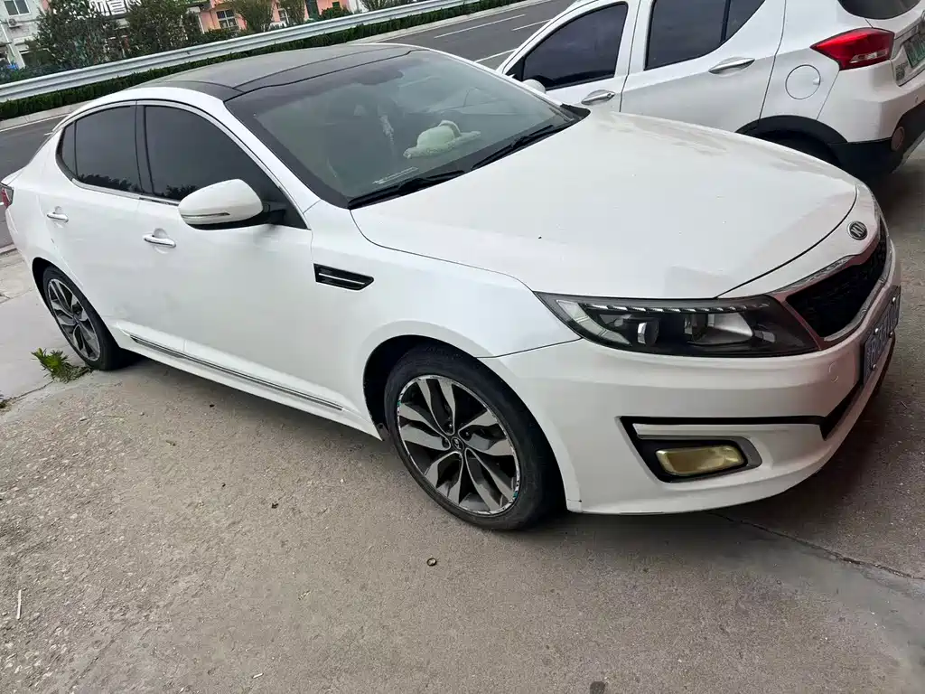 Kia K5 2.0 L Auto Luxury