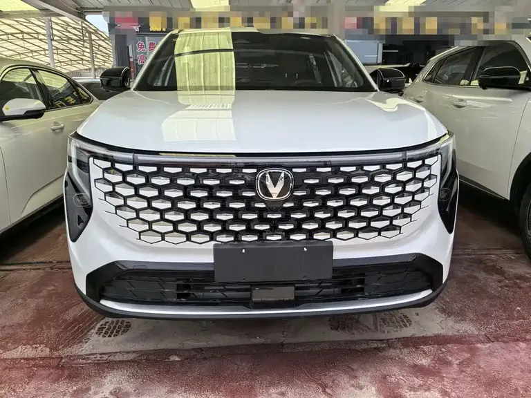Changan CS55 PLUS 4 th Gen New Blue Whale 1.5 T Leading
