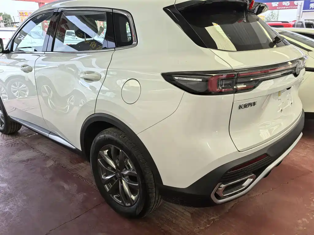 Changan CS55 PLUS 4 th Gen New Blue Whale 1.5 T Leading