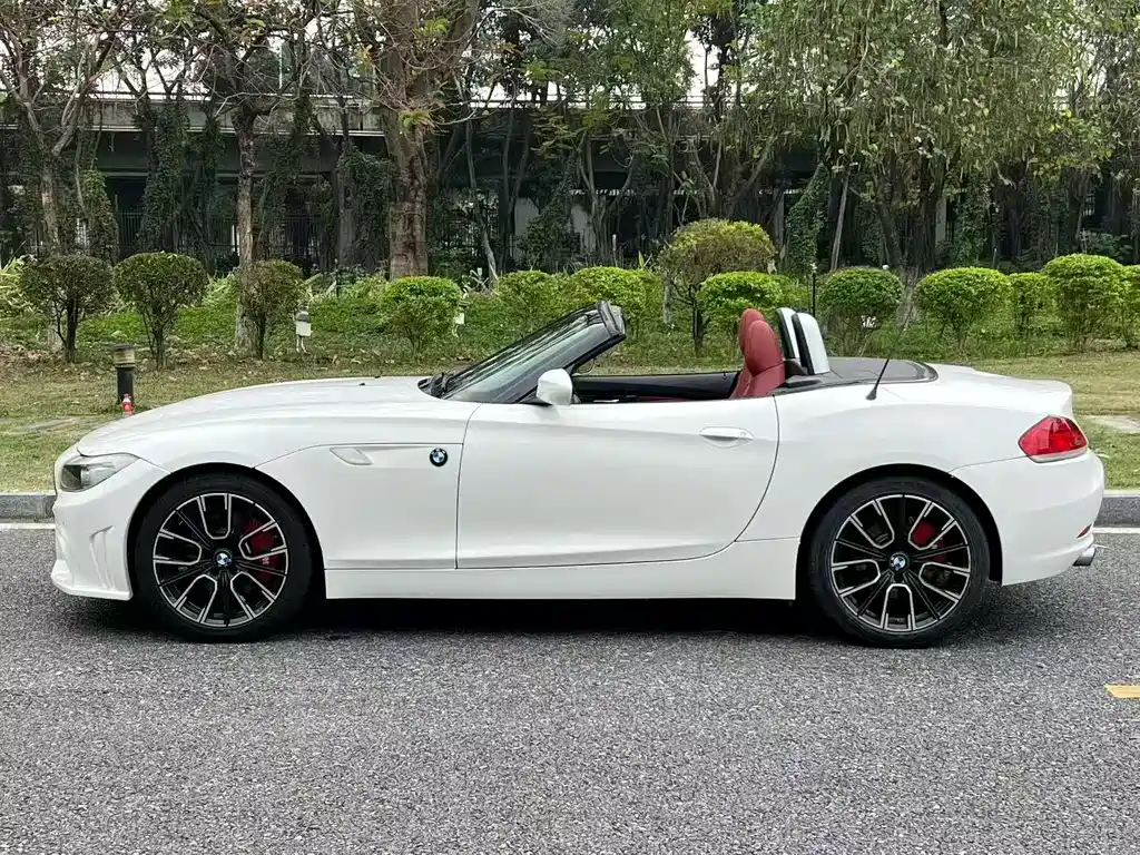 BMW Z4 sDrive28 i Leading