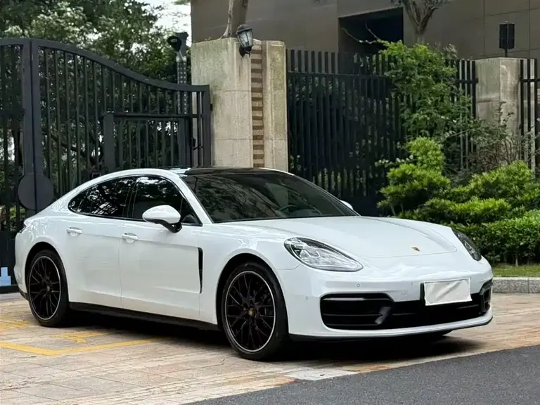 Porsche Panamera Panamera 2.9 T Platinum