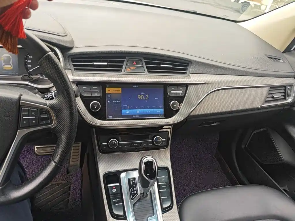 Emgrand GS Sport 1.3 T Auto Leading Style