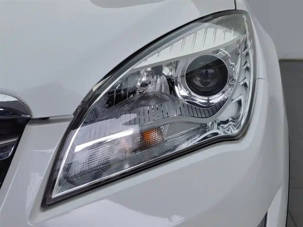 Changan CS35 1.6 L Manual Luxury CN-V