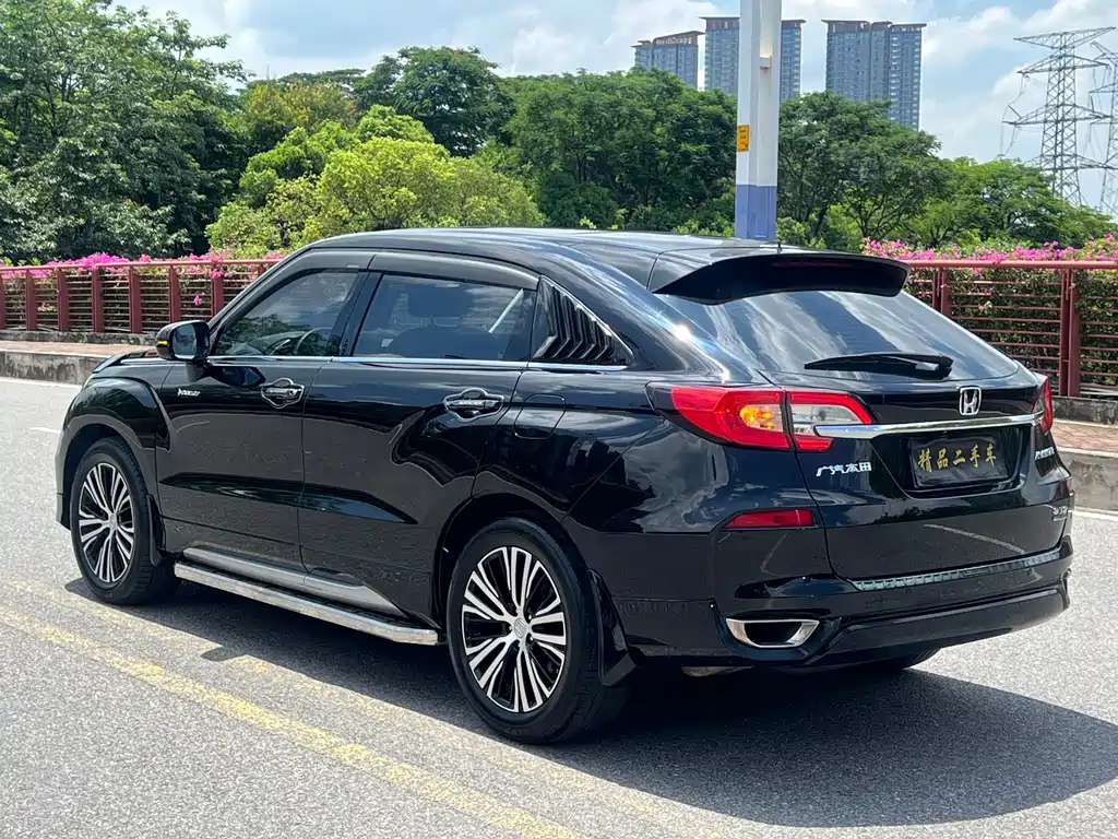 Avancier 370 TURBO 2 WD Luxury