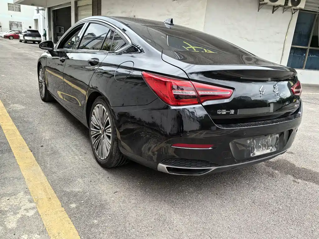 Hongqi H5 Classic 1.8 T Auto Connected Flagship