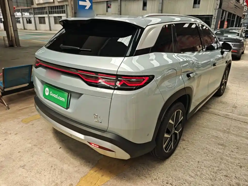 Song L DM-i Smart Drive 160 km Transcend