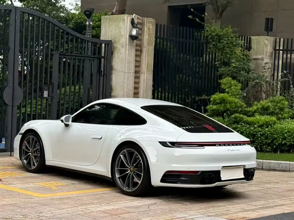 Porsche 911 Carrera 3.0 T
