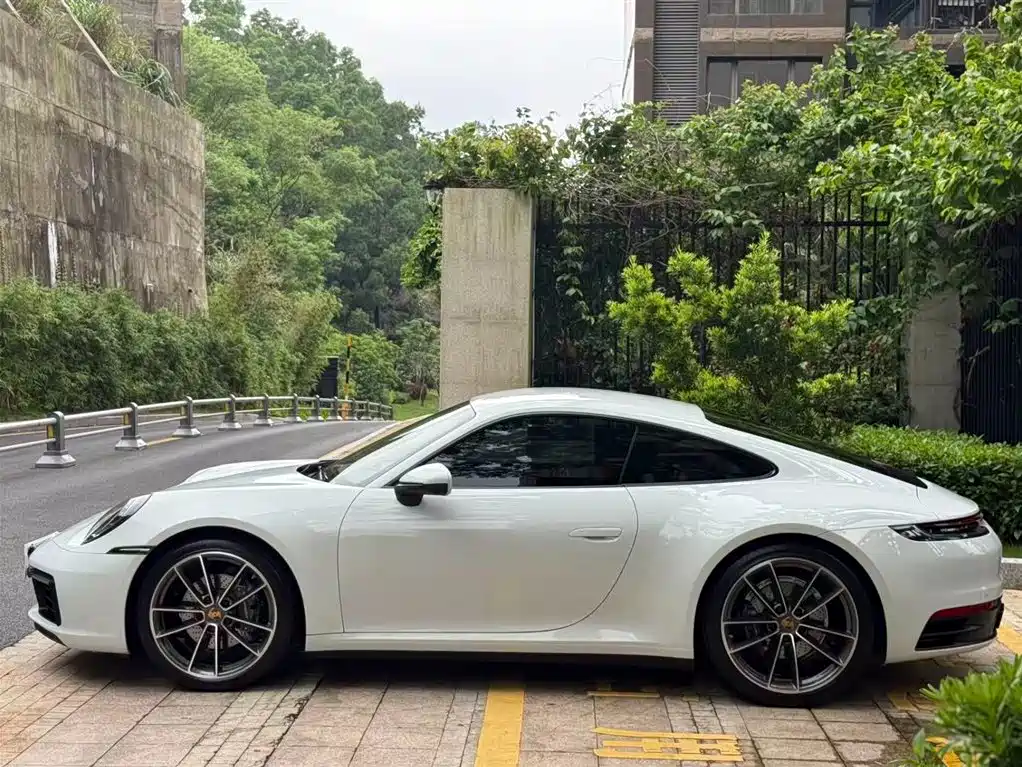 Porsche 911 Carrera 3.0 T