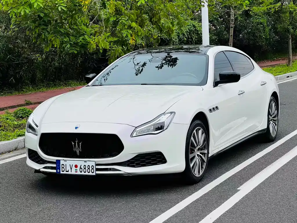 Quattroporte 3.0 T Standard