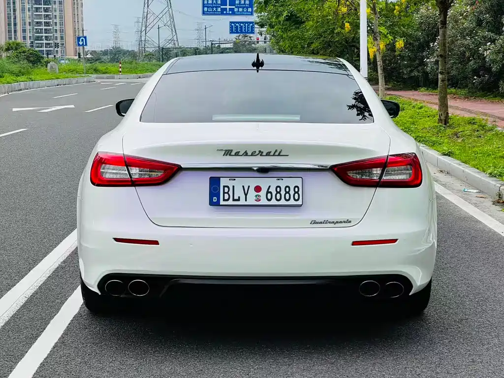 Quattroporte 3.0 T Standard
