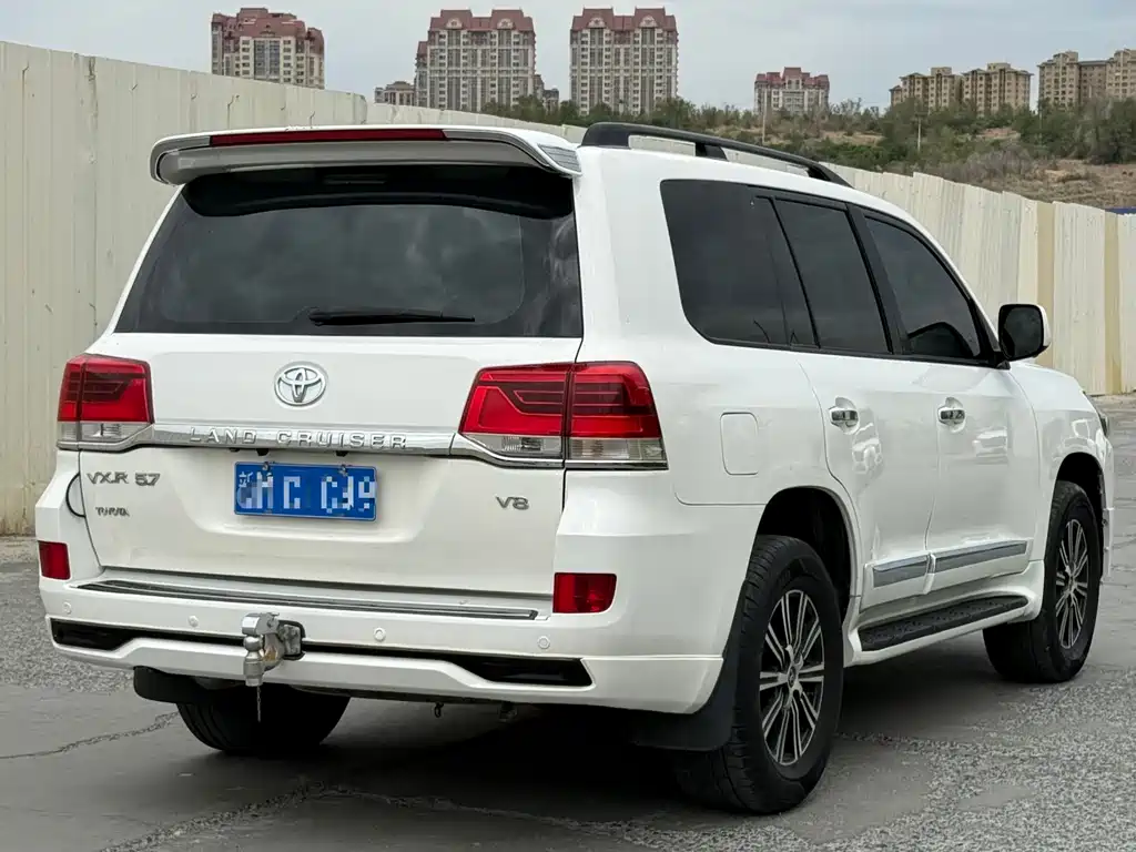 Land Cruiser (Import) 兰德酷路泽(进口) 2009款 5.7 L 自动
