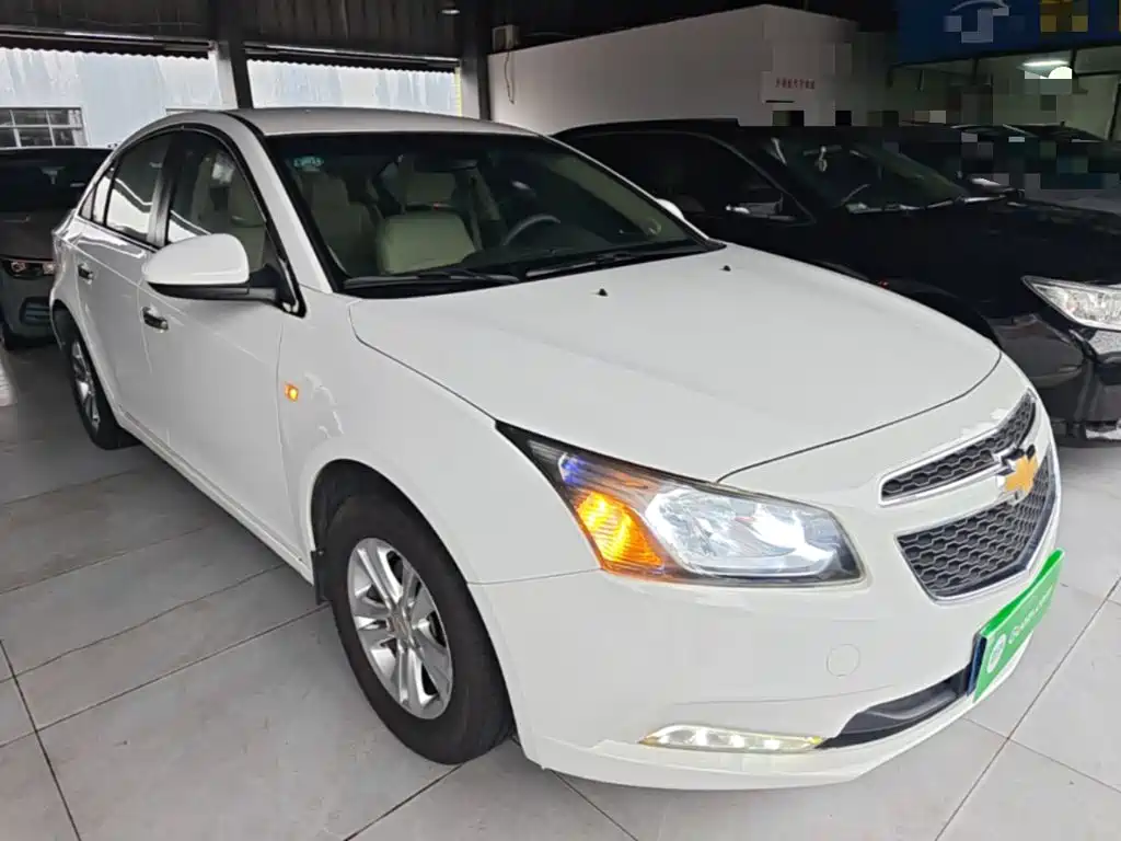 Cruze 1.5 L Classic SL MT