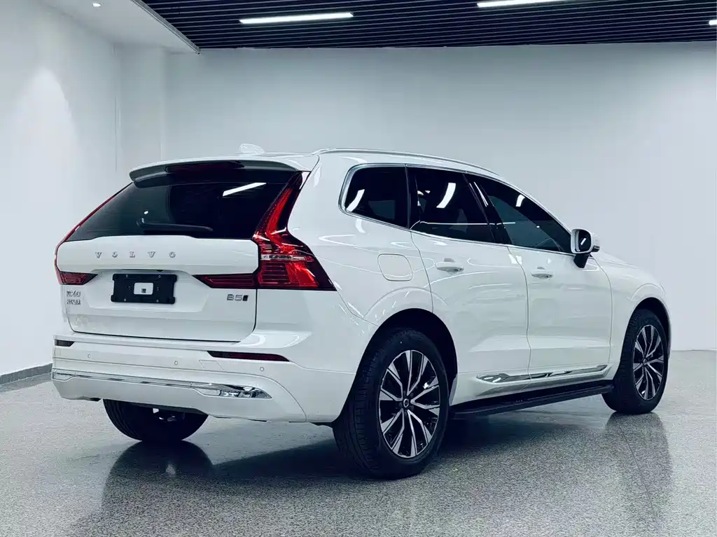 Volvo XC60 B5 4 WD Smart Vision Luxury