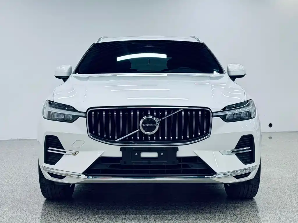 Volvo XC60 B5 4 WD Smart Vision Luxury