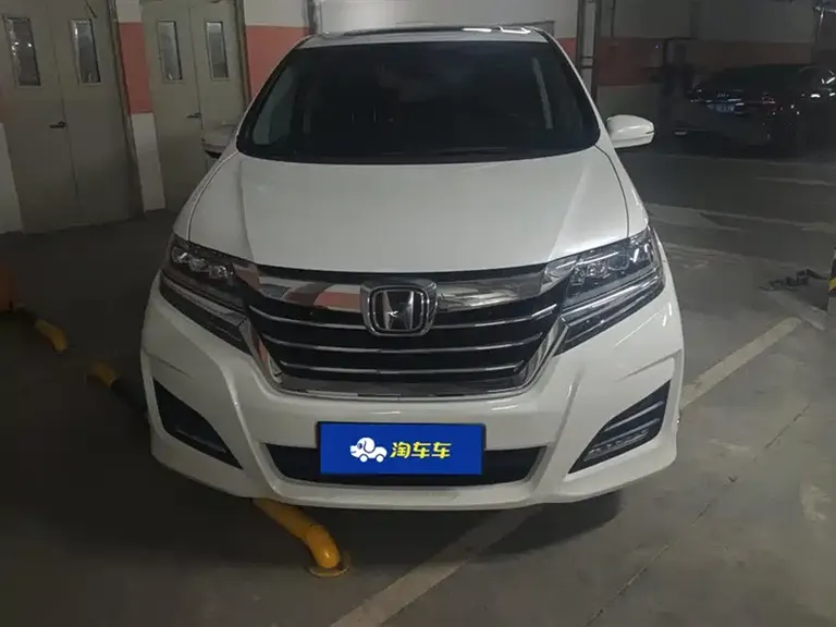 Honda Elysion 2.4 L Supreme