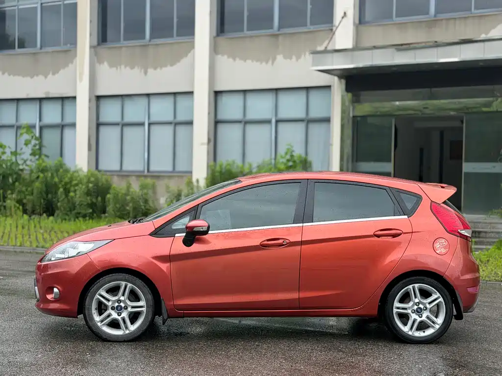 Fiesta Hatchback 1.5 L Auto Fashion