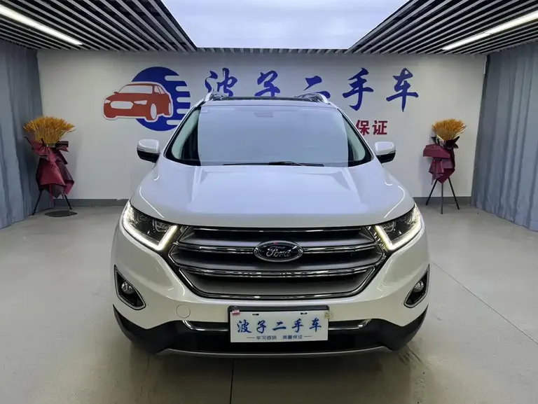 Ford Edge EcoBoost 245 4 WD Grand Sharp 7-seat