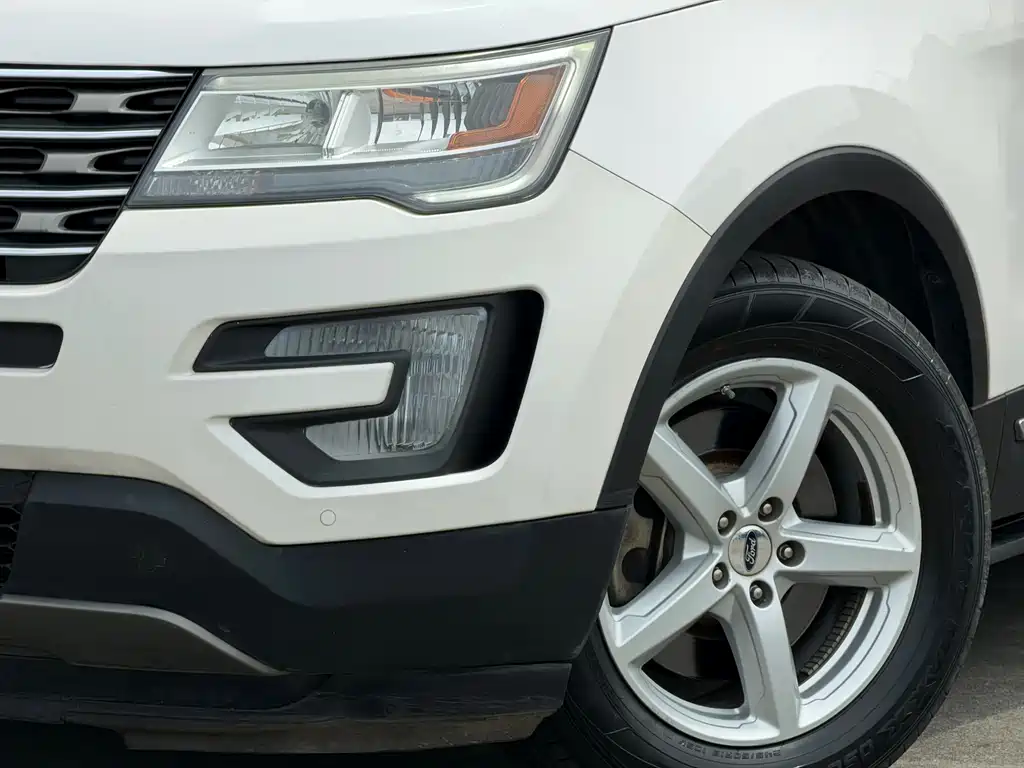 Explorer (Import) 2.3 T Style
