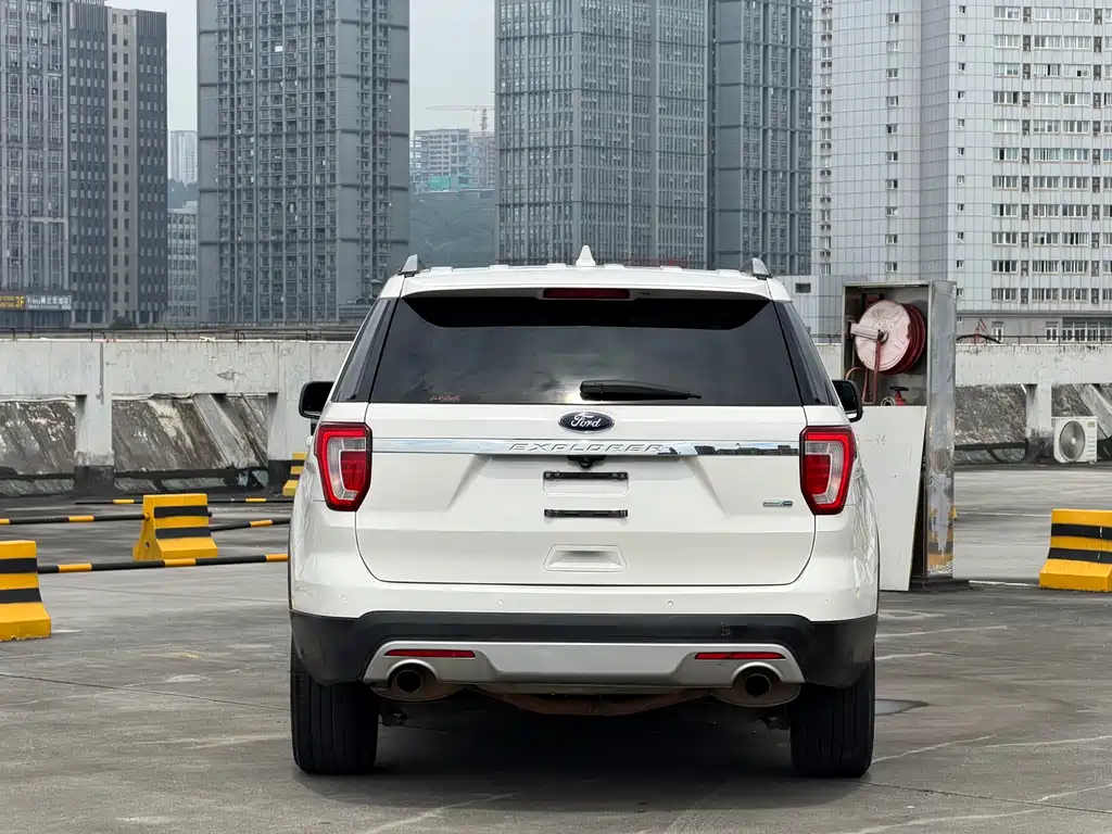 Explorer (Import) 2.3 T Style