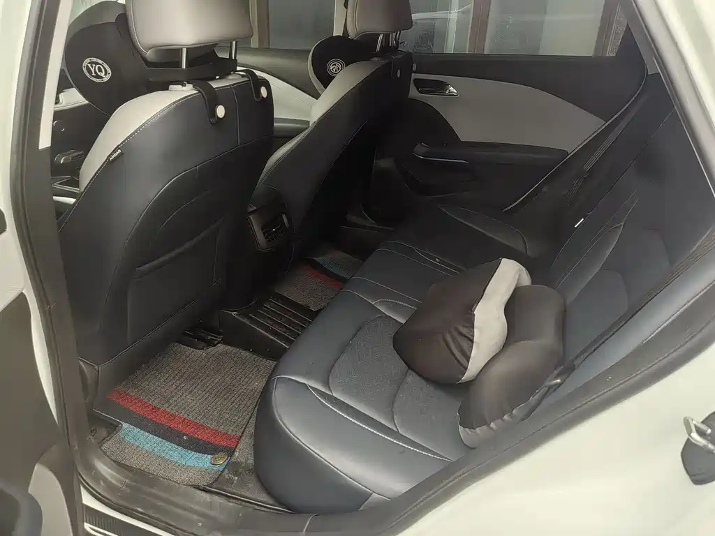 Monza 1.5 L DCT Joy