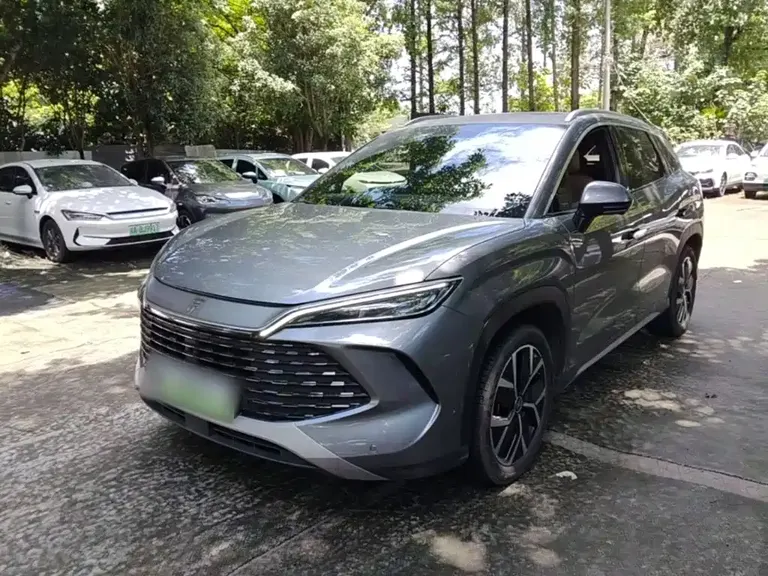 BYD Song L DM-i 160 km Outstanding