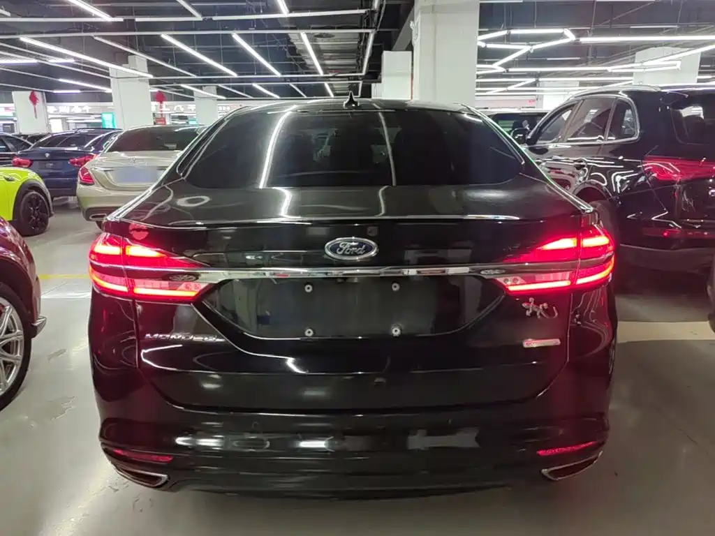 Mondeo EcoBoost 180 Luxury